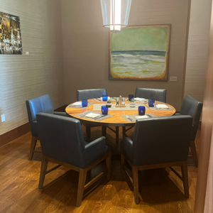 Small Private Dining Room 512×512
